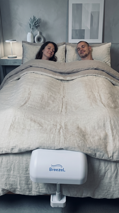 BreezeL customer in bed - young couple